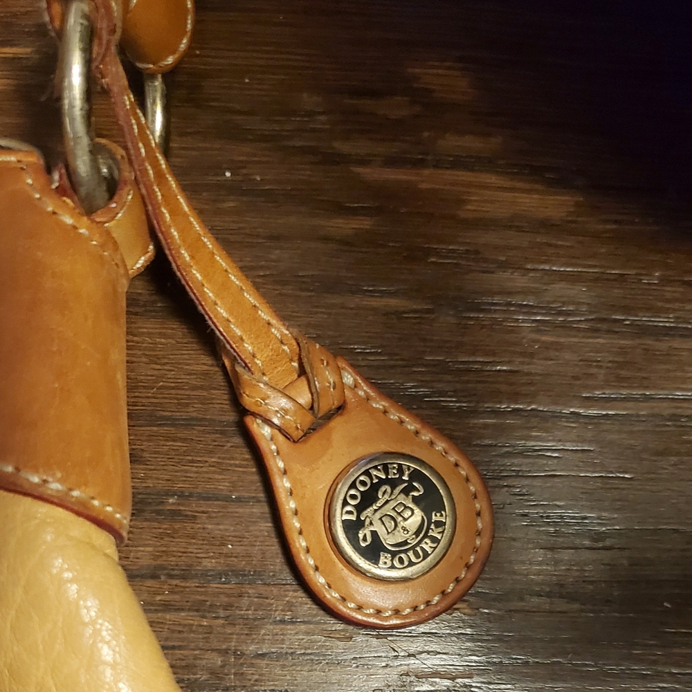 Vintage Dooney & Burke